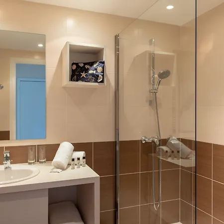 Hotel The Originals Boutique, Les Strelitzias Juan-les-Pins