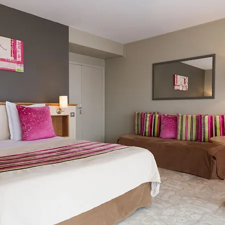 The Originals Boutique, Les Strelitzias Hotel 3*