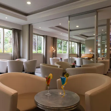 Hotell The Originals Boutique, Les Strelitzias 3*