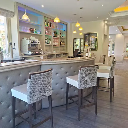 The Originals Boutique, Les Strelitzias Hotel Juan-les-Pins