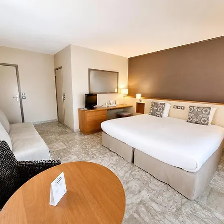 The Originals Boutique, Les Strelitzias 3* Juan-les-Pins