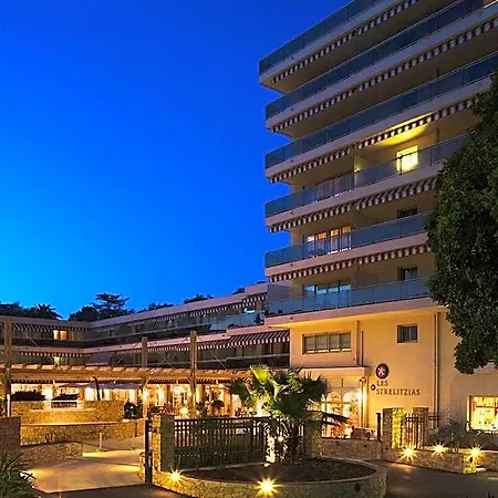 Hotel The Originals Boutique, Les Strelitzias 3*