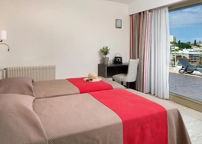 The Originals Boutique, Les Strelitzias 3* Juan-les-Pins