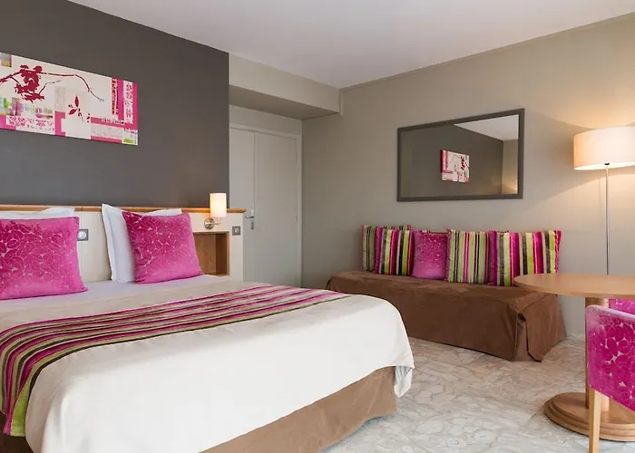 The Originals Boutique, Les Strelitzias Hotel 3*