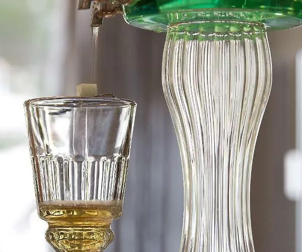 The Originals Boutique, Les Strelitzias Hotel 3*